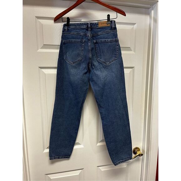 Stradivarius Mom Slim Taper Leg Jeans sz 6 EUC - Picture 7 of 7